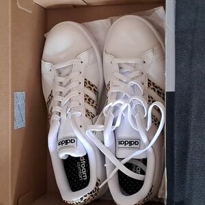 Adidas Grand Court sneakers